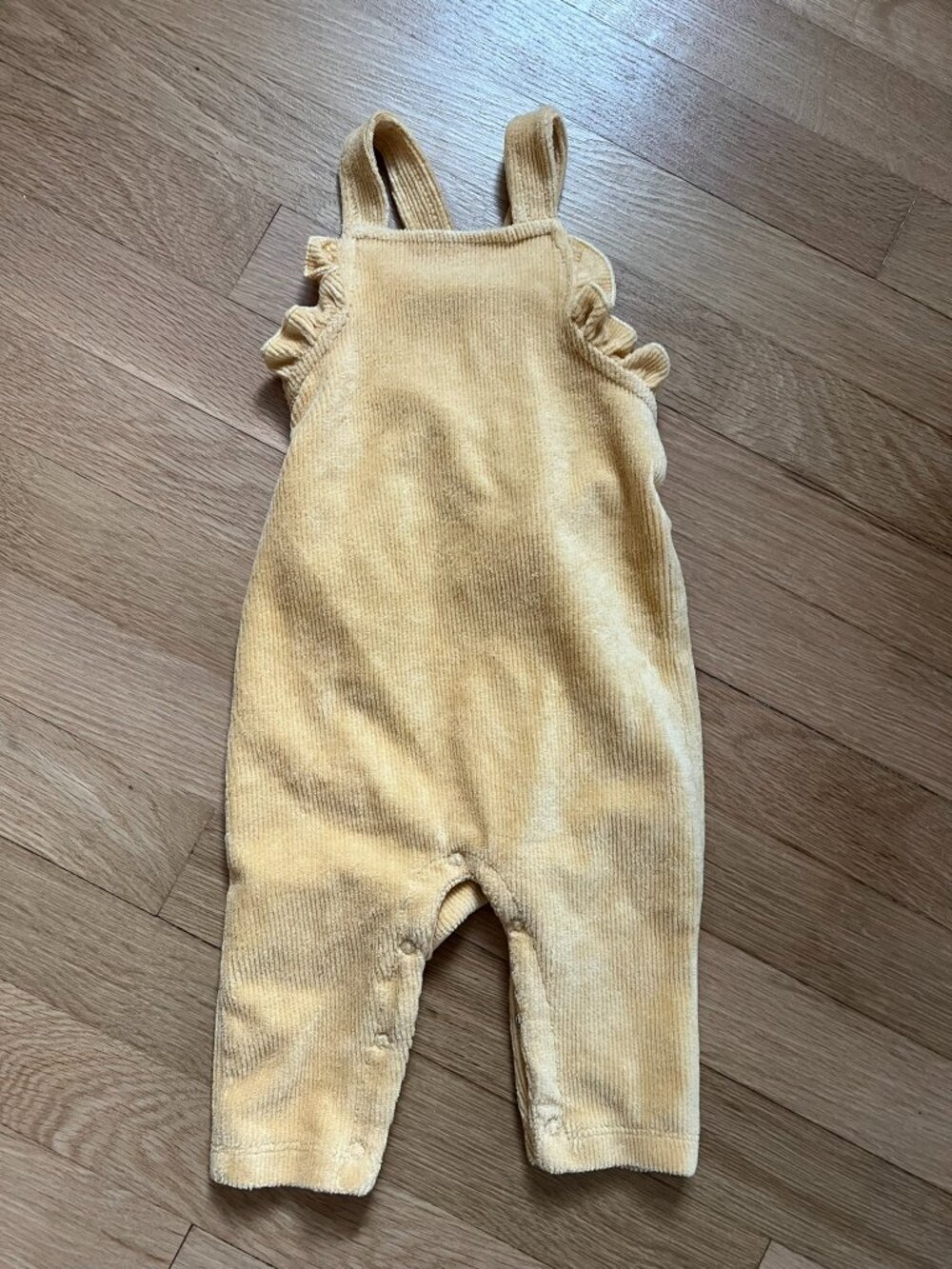 Sunny yellow ruffle corduroy overalls 0-3mo